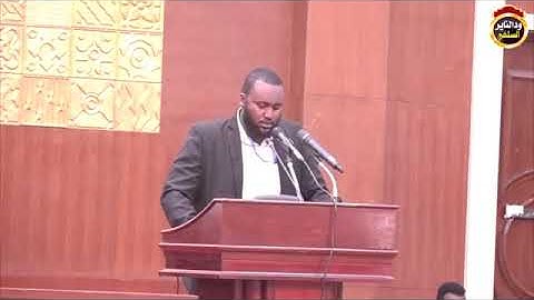 تلاوة جميلة للداعية معتز ماهر بقاعة الصداقة