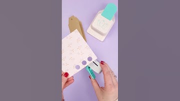 Here´s a trick to create a card envelope with our tag punch 🔮✨