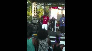 Video Thumbnail for Mr raw performing on cambelton rd day 2