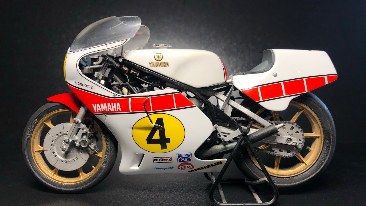 タミヤ YZR500 ヤマハ YZR500（0WA8）“TECH21 1989”【21708:4967834217089】