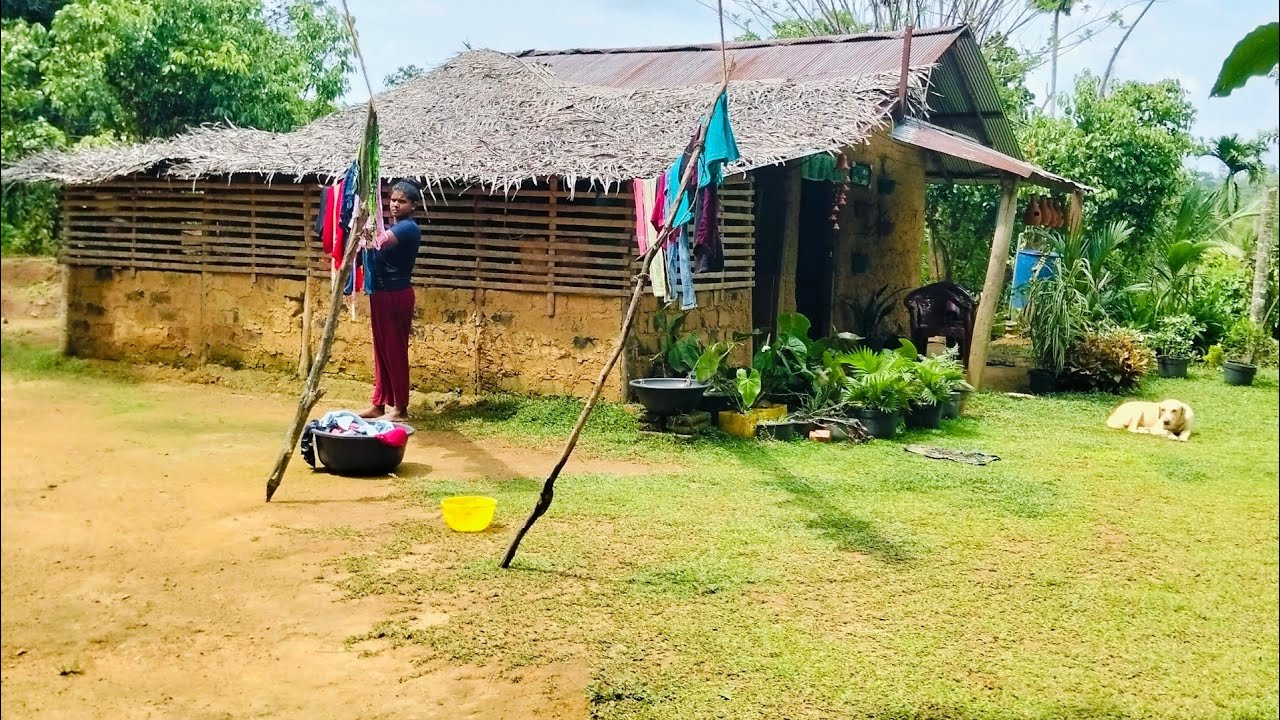 දෙයියගෙ ගෙදර උදේ පාන්දර.