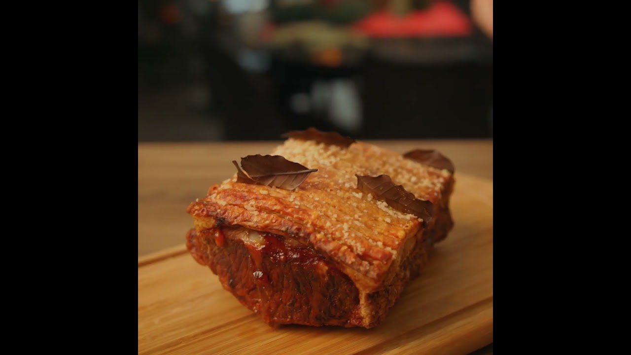 Flæskesteg med sprøde svær