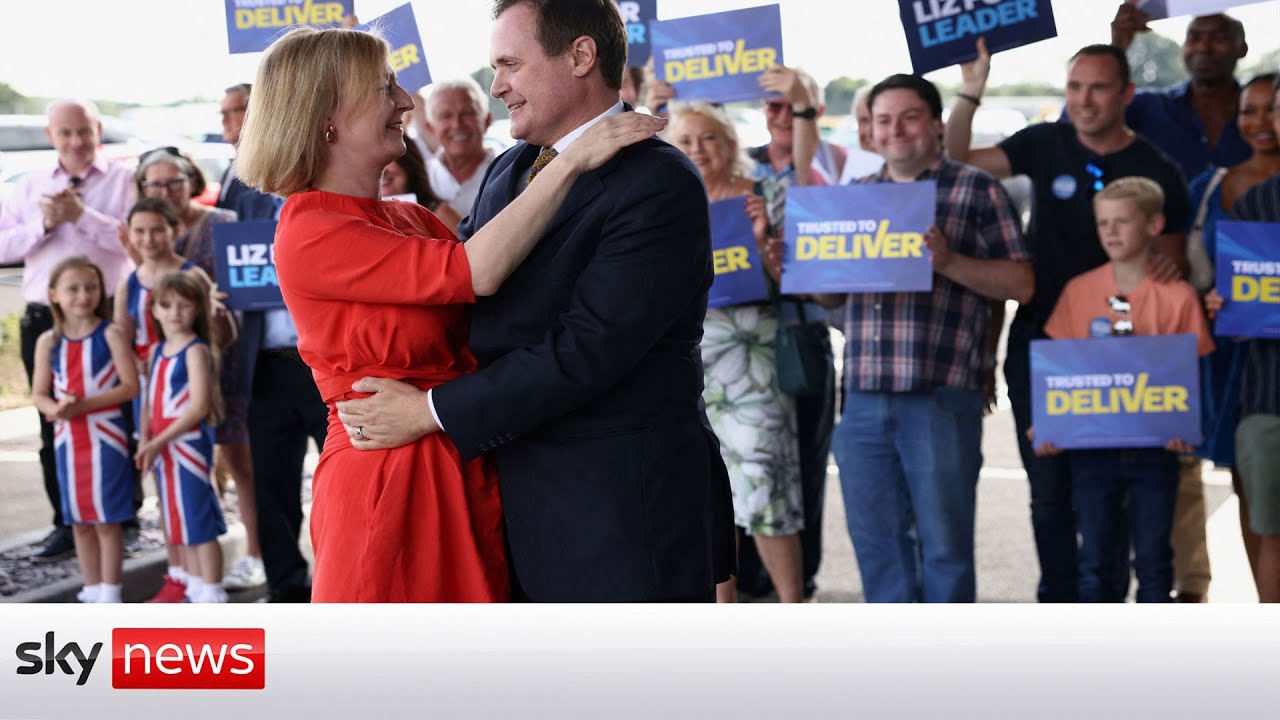 Film backdrop image for Tory leadership: Tom Tugendhat backs Liz Truss (2022)