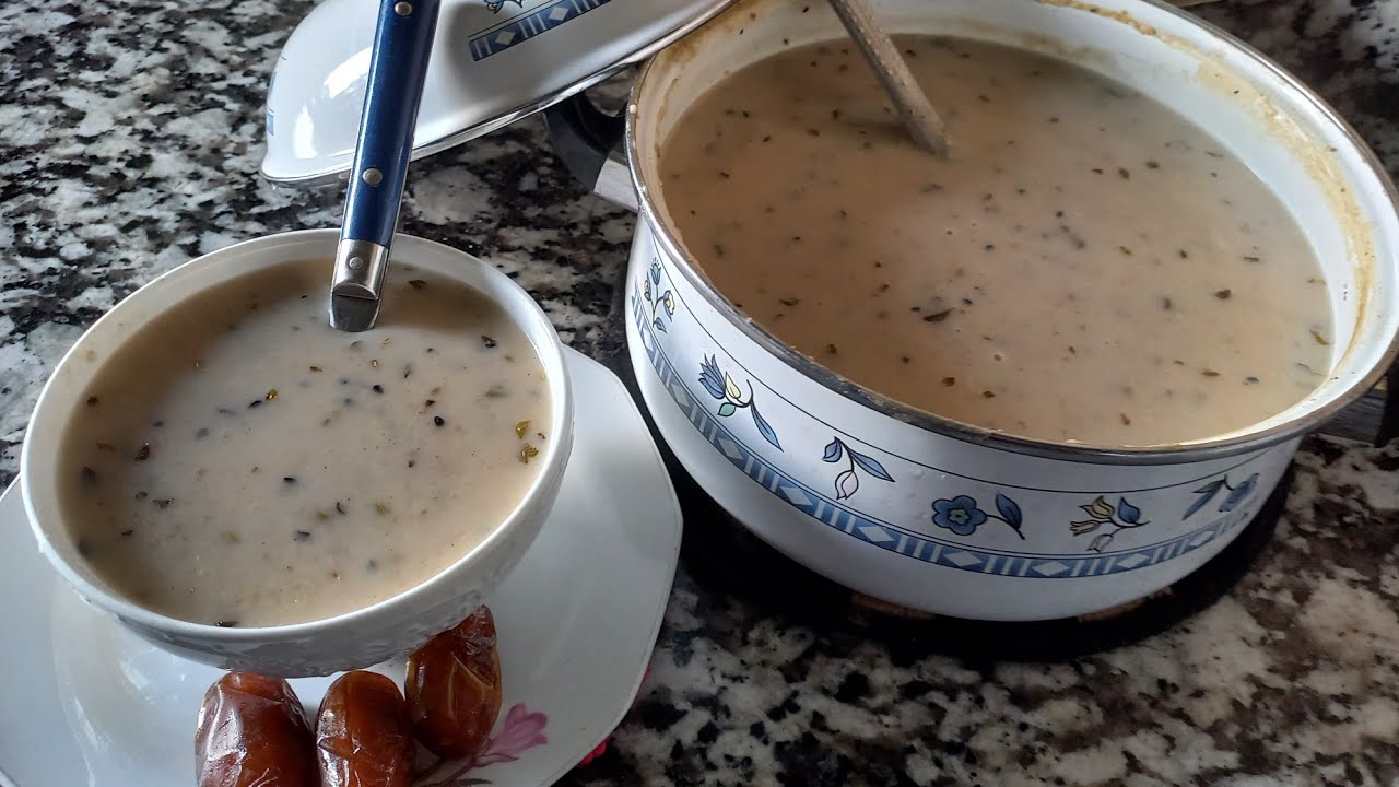 حساءالبلبولة دالشعير بالأعشاب وزيت الزيتون😋🥣