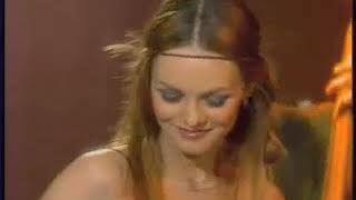 Watch Vanessa Paradis LEau Et Le Vin video