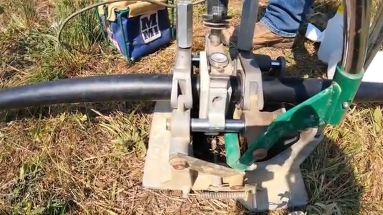 Welding PLASTIC HDPE Water Pipe YouTube