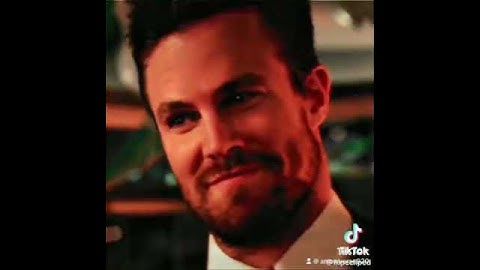 Ollie🥰🏝️🏹❤️#stephenamell #oliverqueen #greenarrow #arrowverse #thecw