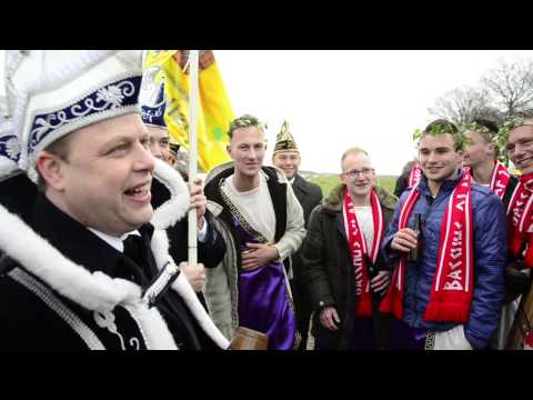 Windjbuujel geruild op de Maas tussen Reuver en Kessel 22 2 2014