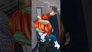 I got jump scared so hard #mm2 #murdermystery2 #roblox