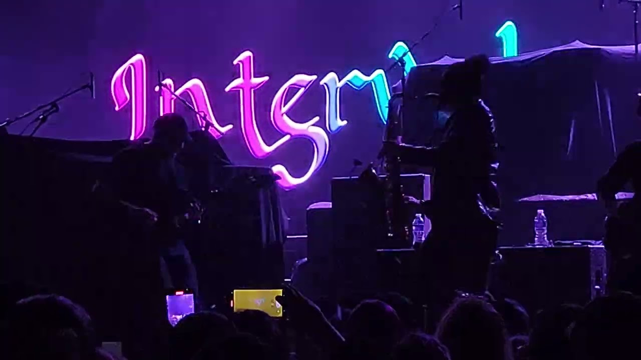 Intervals - (end of) String Theory ft. Saxl Rose - Live from Silver Spring, MD 4/23