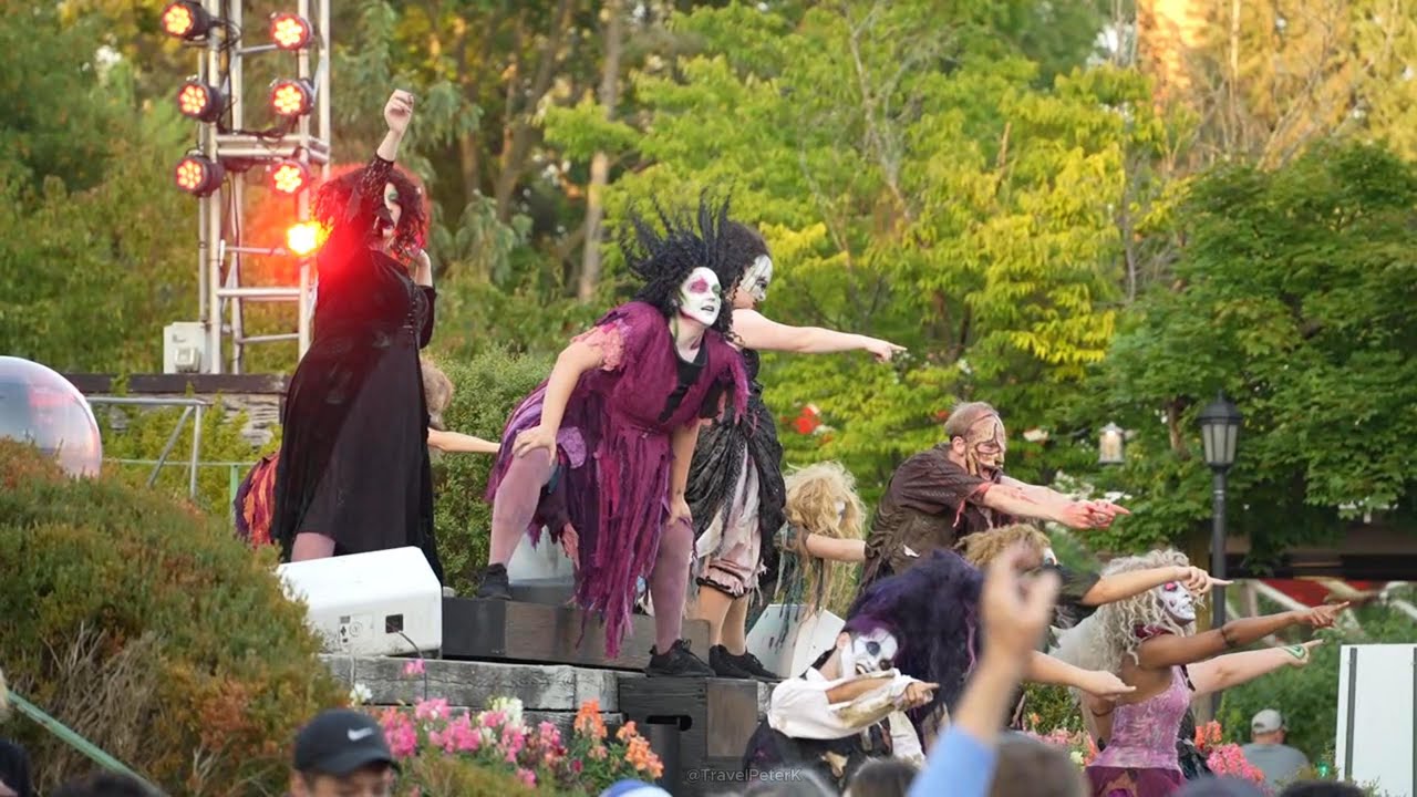 Fright Fest at Six Flags Great America