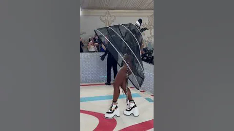 Janelle Monáe: The Legend & The Moment 👏🏾🔥😮‍💨 #Shorts #MetGala #MetGala2023 #JanelleMonáe - DayDayNews