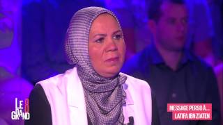 Roselyne Bachelot au bord du larmes avec Latifa Ibn Ziaten dans Le Grand 8