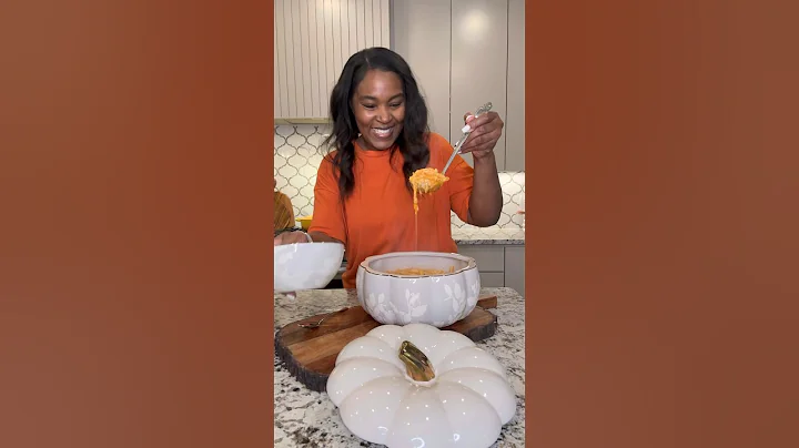 Cheesy Chicken Parmesan Soup. #recipe #chickenparmesansoup #chickenparmesan #soup