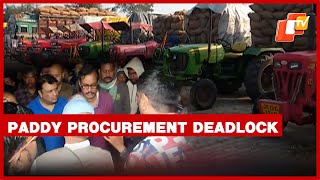 Farmers Protest As Paddy Procurement Crisis Deepens In Sambalpur | Odisha