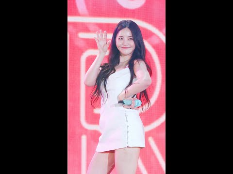 [4K60P]230527 브브걸(BB GIRLS) - 롤린 (Rollin&#39;) 유정 직캠 fancam @2023 드림콘서트