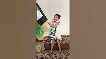 ارفع راسك فوق انت سوري حر 