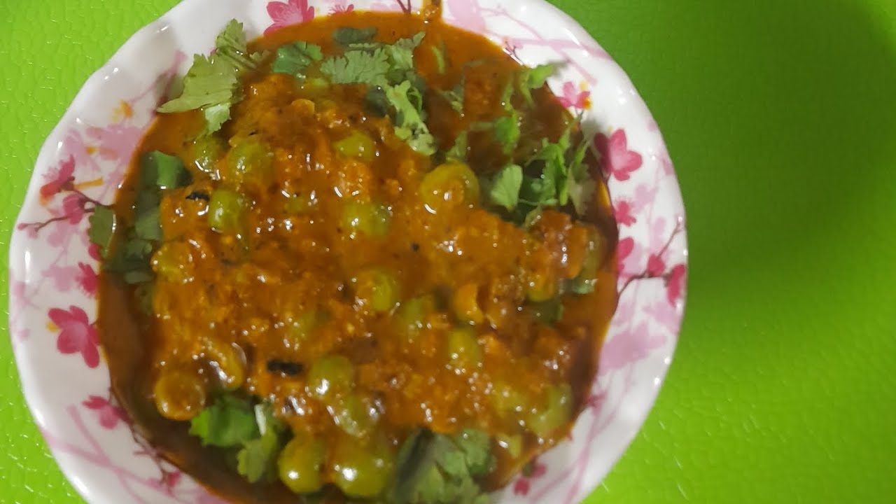 Restaurant se acchi matar ki aesi sabji sab do ki jagha char roti khyge ...
