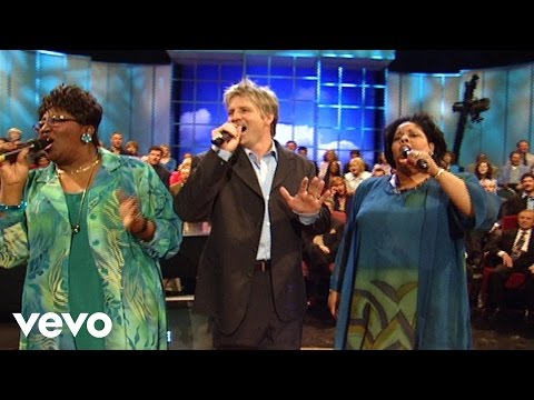 Bill & Gloria Gaither - Surely Our God Is Able [Live]