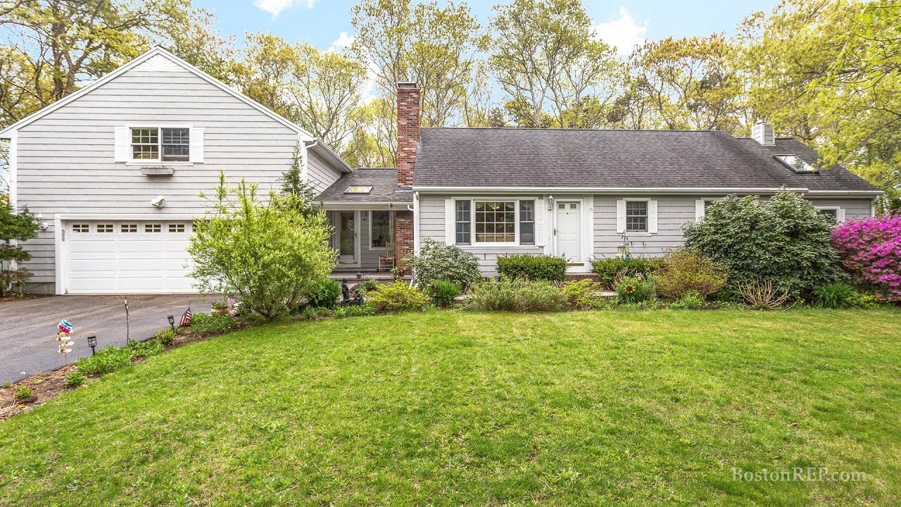 1529 Race Ln, Marstons Mills MA Dan & Darci Gervais Tel 508737