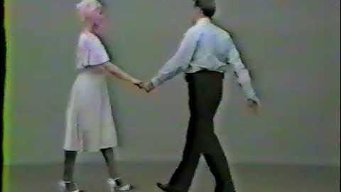 Learn to Dance the International Style Slow Foxtrot: The Bronze, Silver, and Gold Syllabus