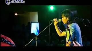 Video thumbnail of "Myanmar Karaoke Songs ဝိုင်ဝိုင်း ကြိုးမဲ့စွန် Y Wine"