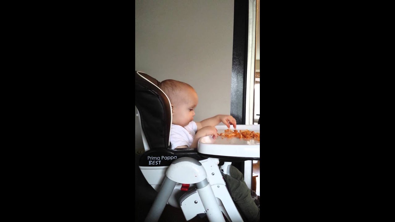 Sebastian eats pasta YouTube