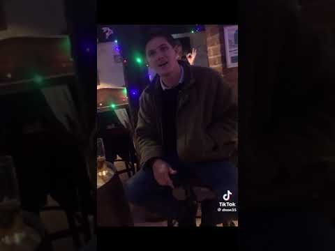 Jasper Smith singing Brown eyes