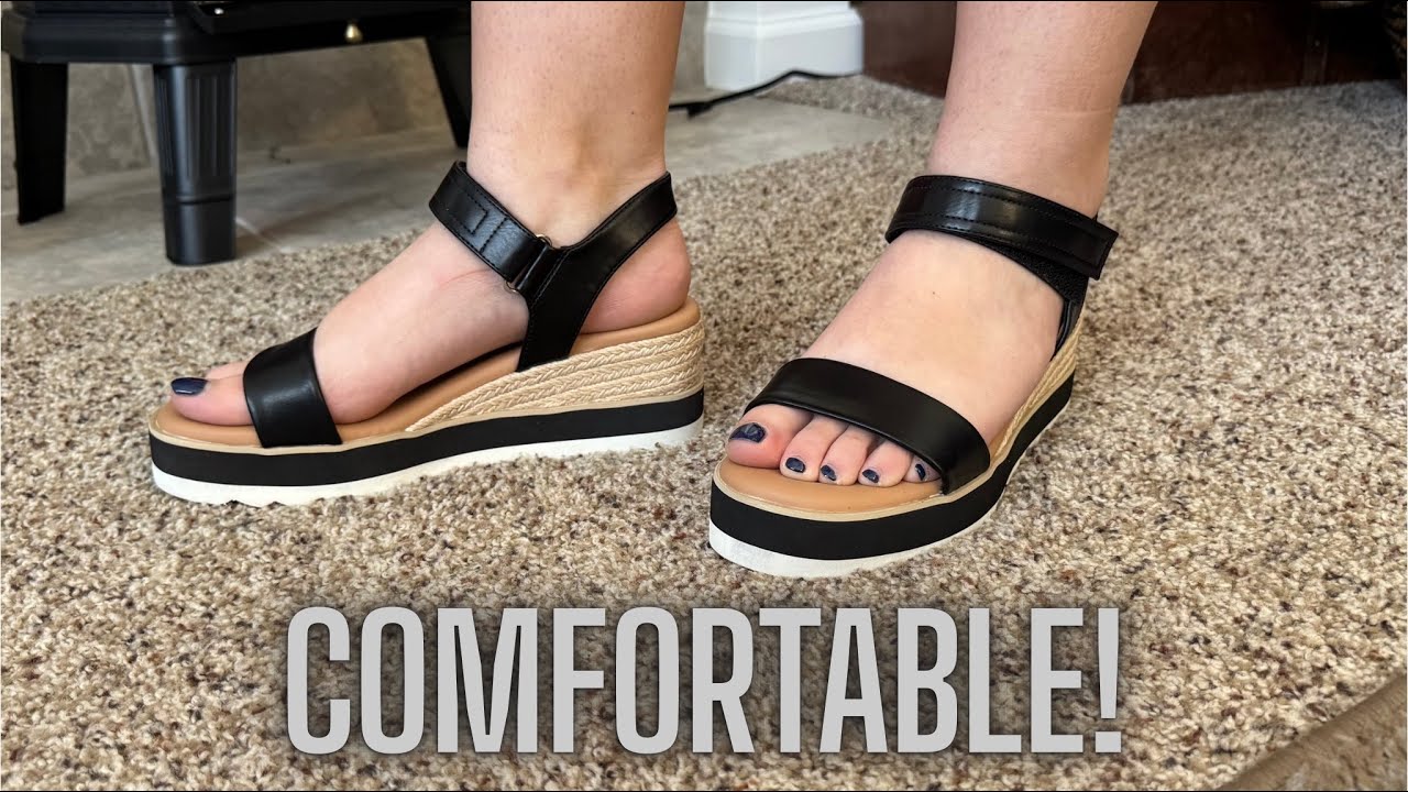 Эти милые летние сандалии на танкетке удивительно удобны… Лучшие летние сандалии на танкетке от A...