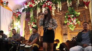 Lagu dangdut melow  Selalu Rindu - Dewi Lestari - New Avica ft Avs audio Live Perform