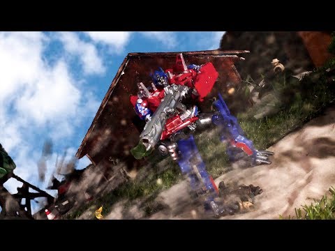 transformers-age-of-extinction:-evasion-mode-optimus-prime-transforms-(official-stop-motion)