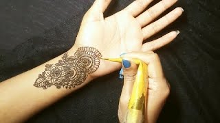 easy mehandi design || simple henna design || front hand henna  design || تصميم حناء سهل للمبتدئين screenshot 4
