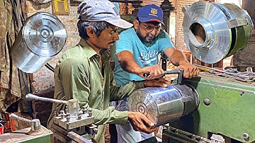 Amazing process of manufacturing metal gear box Body on Lathe machine in local factory || Gearbox