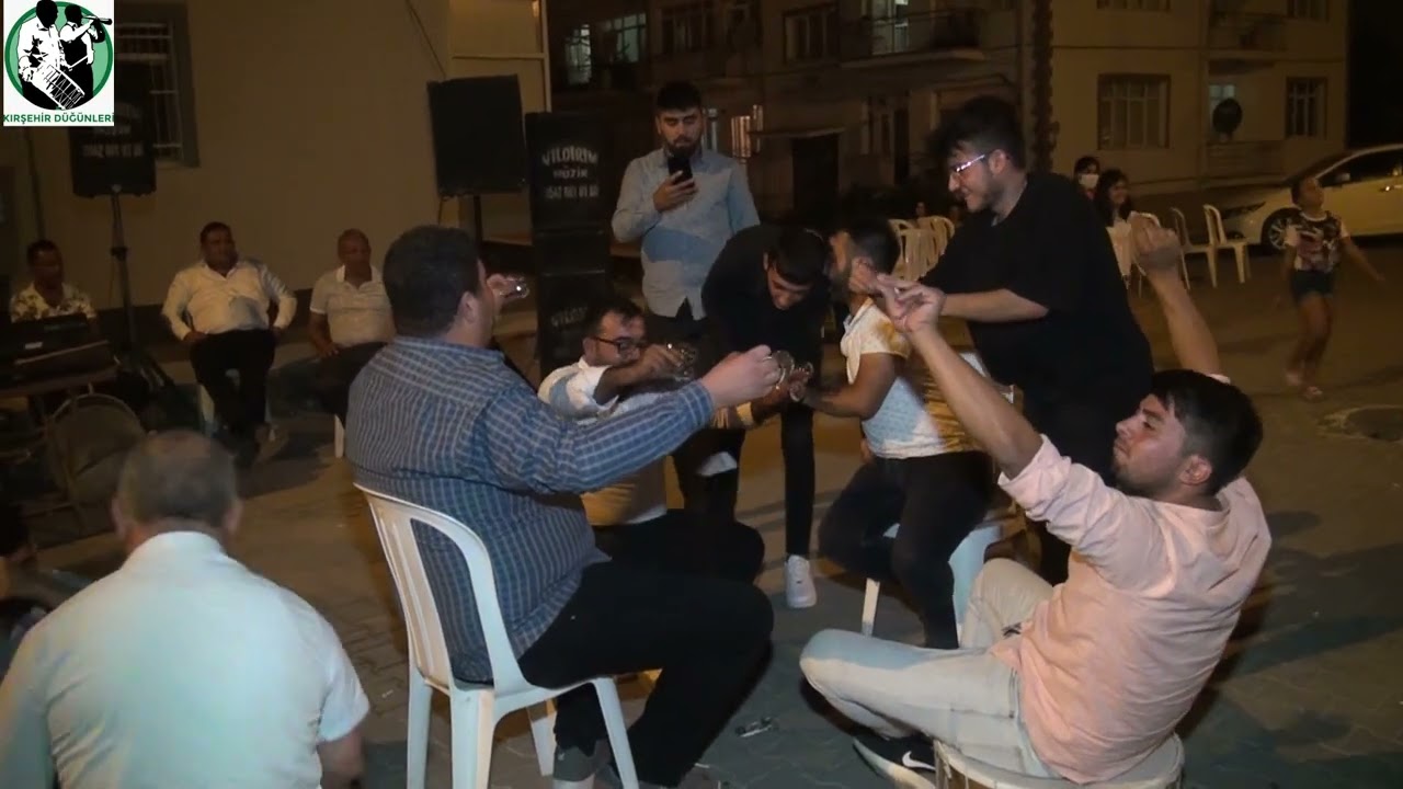 Kırşehir Düğünleri Pazarcı Cafer in Düğünü Herkes Eğlendi