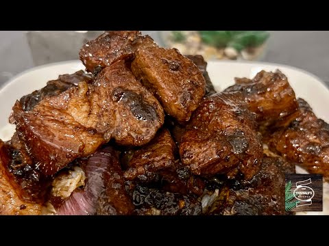 DELICIOUS FILIPINO PORK