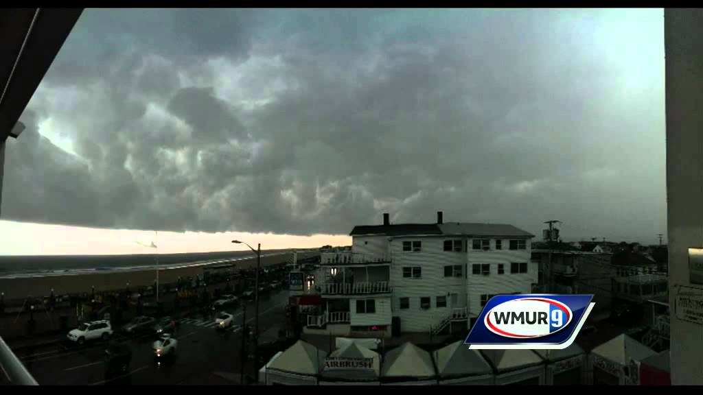 Strong storms hit New Hampshire - YouTube