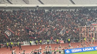 MERINDING! FULL POWER CHANTS THE JAKMANIA DUKUNG PERSIJA VS PERSIS DI GBK! AKSI CURVA NORD PERSIJA