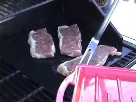 Non-Stick Grill ChallengeWeber Spray, Olive Oil, or Grill Wipes