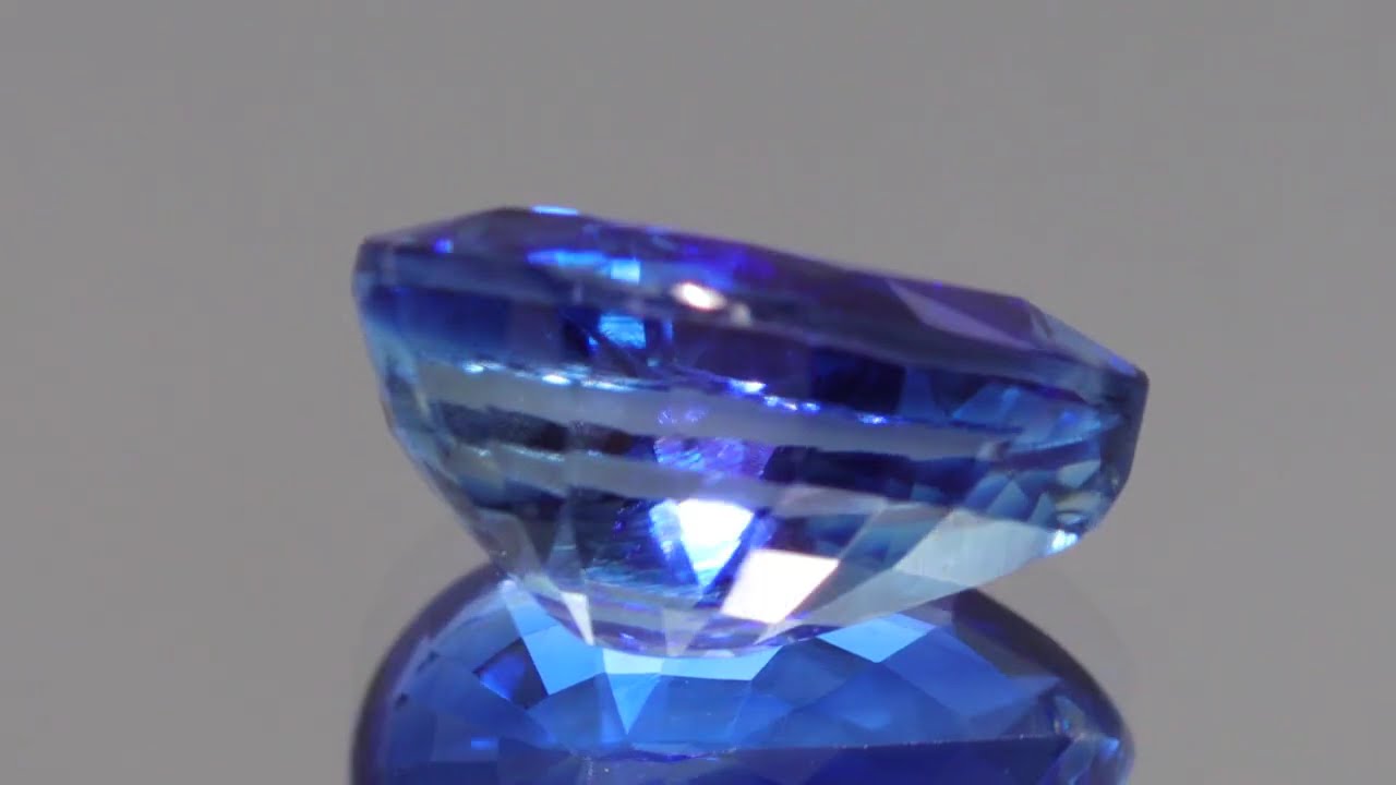 天然カイヤナイト 2.07ct 【美ブルー】 ネパール