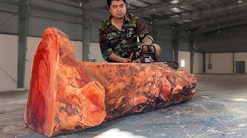 The Carpenter Revives The Old Tree Trunk / A Beautiful Table Made From Discarded Wood