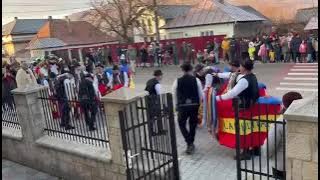 CAISORII DIN BRATILA 1 , HELEGIU