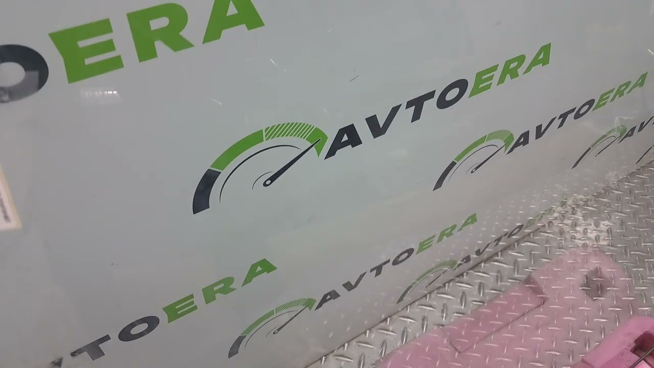 Стекло лобовое (PN:727004BA0B) ROGUE 14-, PGW, 18 год, царапины, мелкие сколы