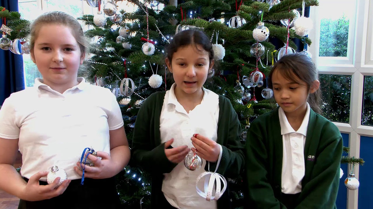 the-virtual-festival-of-christmas-trees-2020-holy-cross-church