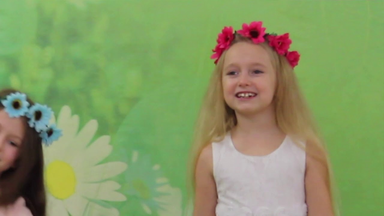Танец подснежников в детском саду видео. Песня расту играю