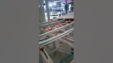 Tile conveyor system
