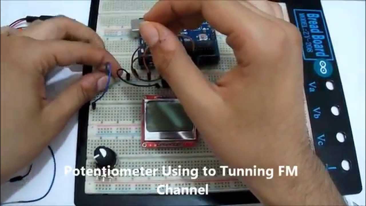 build your FM radio transmission station with arduino - YouTube