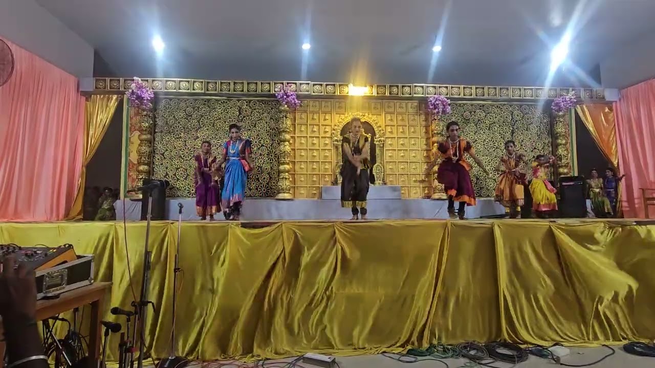 Durga Gautham I Tiruchenur Temple 