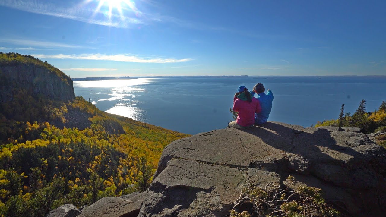 Shisong Hikes 16km Head Trail in Sleeping Giant Provincial Park