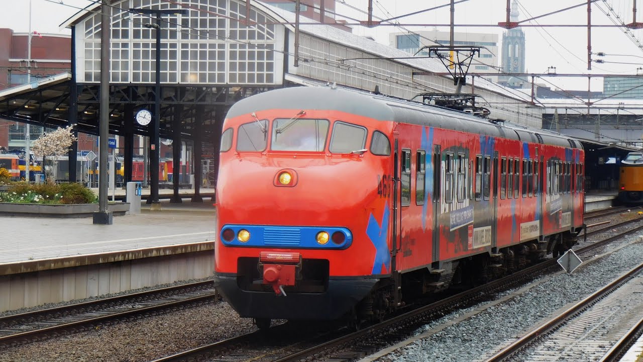 compilatie beelden de Mat 64 treinstellen