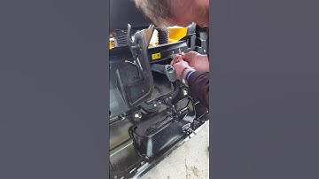 Inserting the Mulch Plug into a Stiga or Mountfield Ride-on Mower